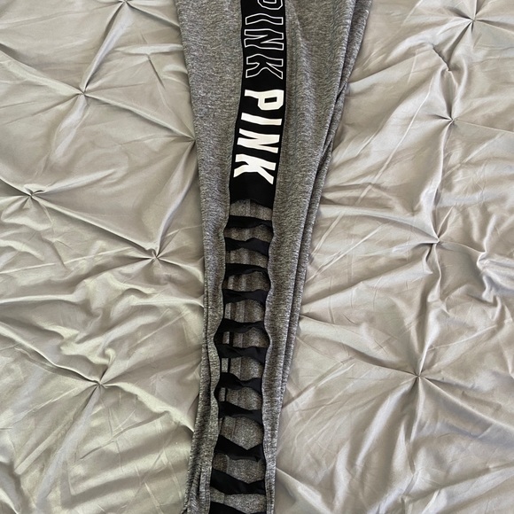 VS PINK ULTIMATE STRAPPY LEGGINGS HIGHWAIST - Picture 2 of 4